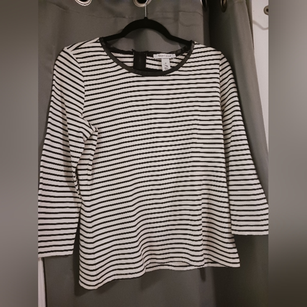 Women's 3/4 sleeve top